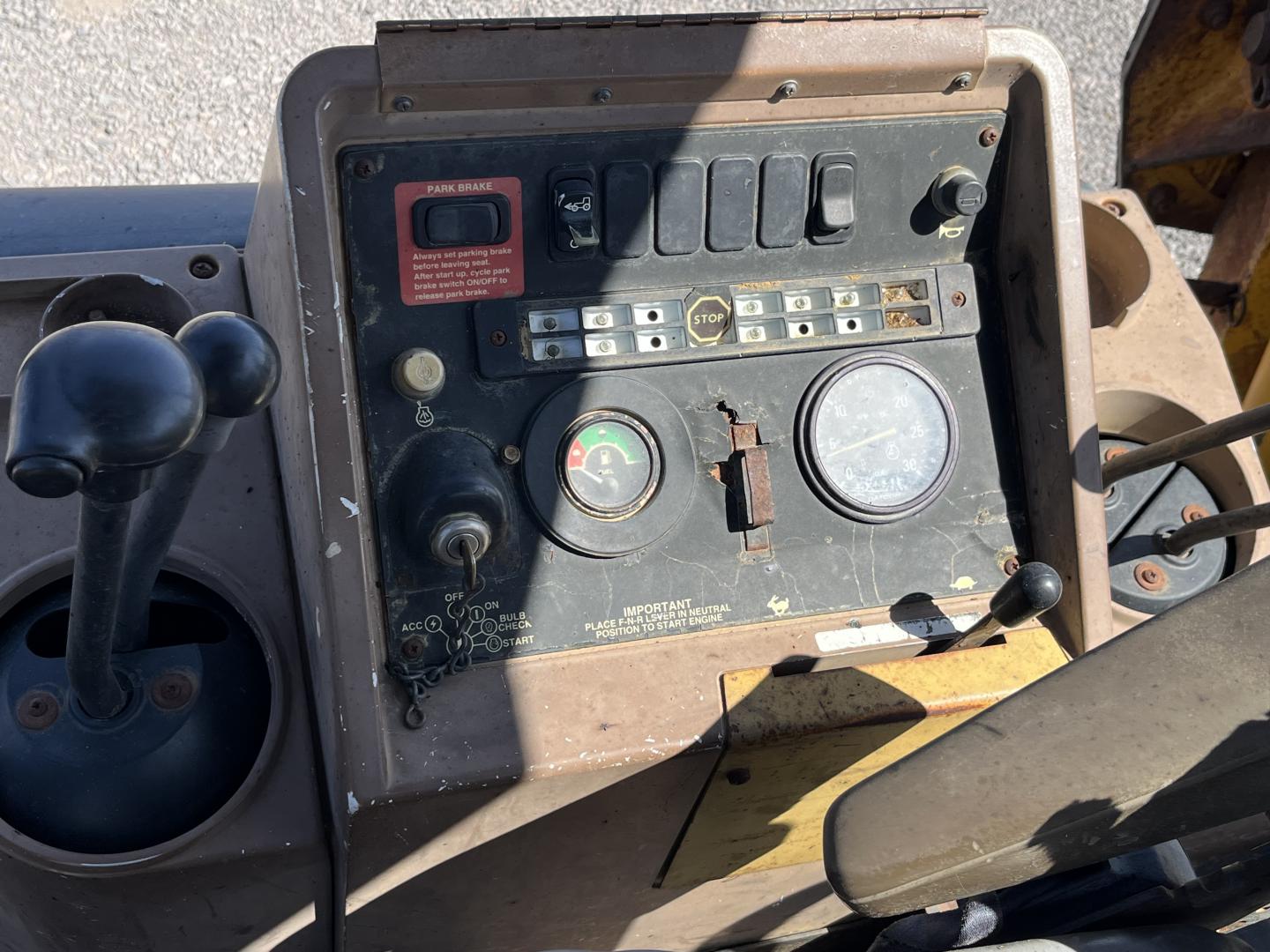 ./imagenes/INVOICE/2019/18124/RETROEXCAVADORA JOHN DEERE 310SE (34).JPG